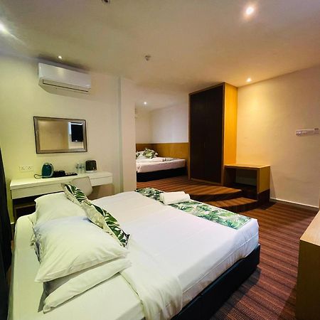 The Grandeur Hotel Malacca Exterior foto